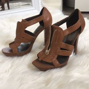 Jessica Simpson heels